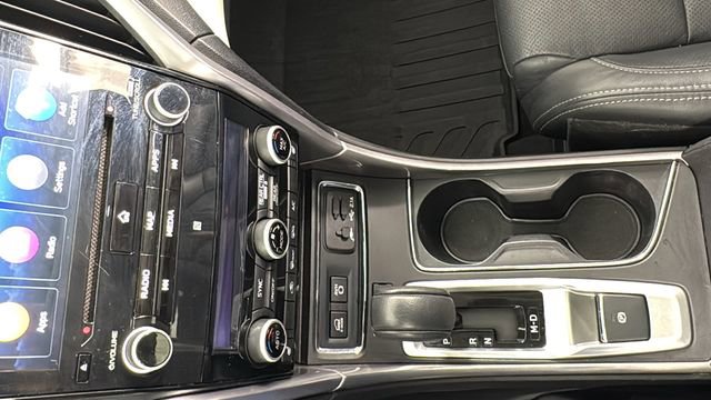 Used 2021 Subaru Ascent Limited w/ Technology Package image 35