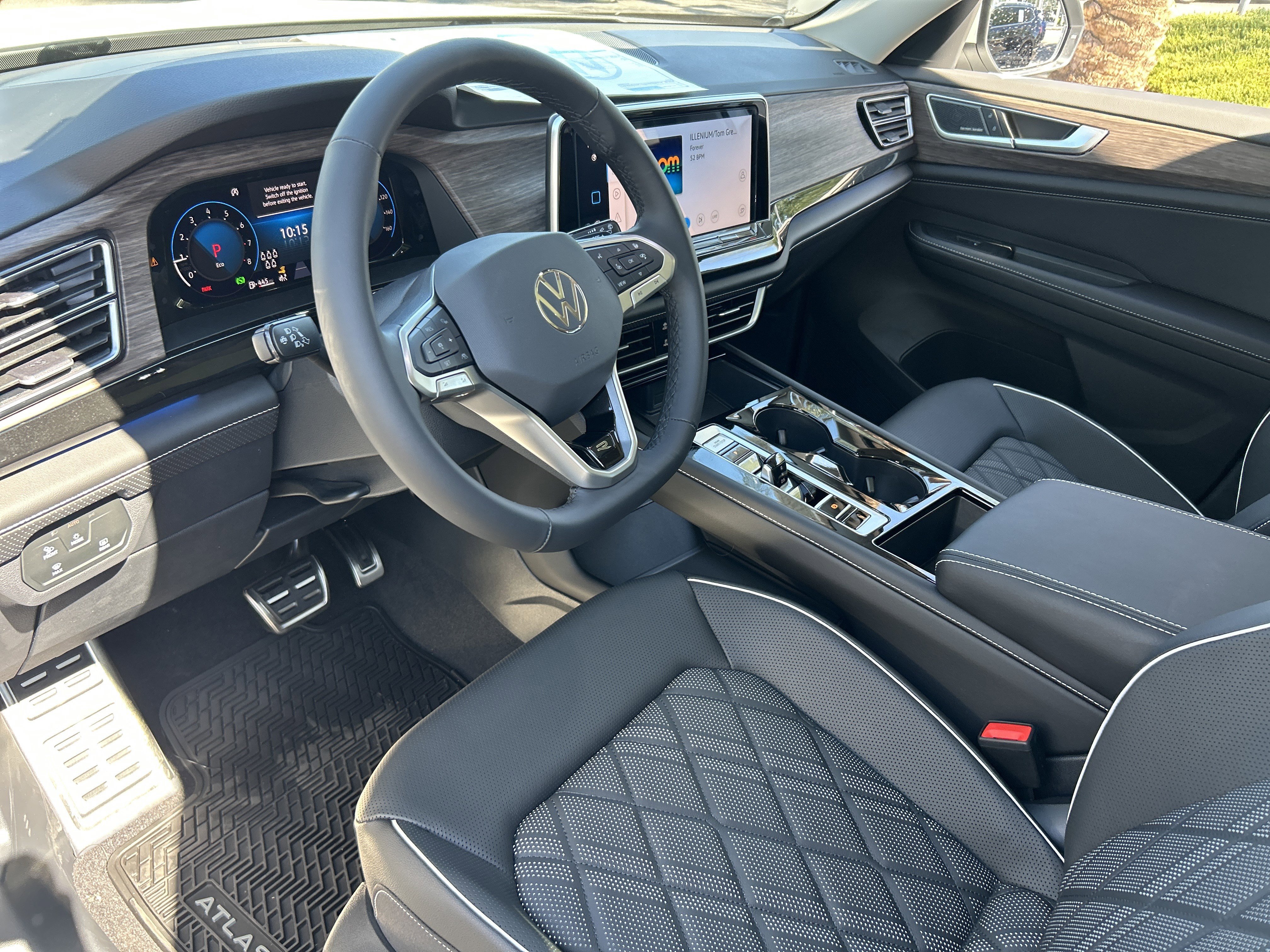 New 2026 Volkswagen Atlas SEL Premium R-Line image 16