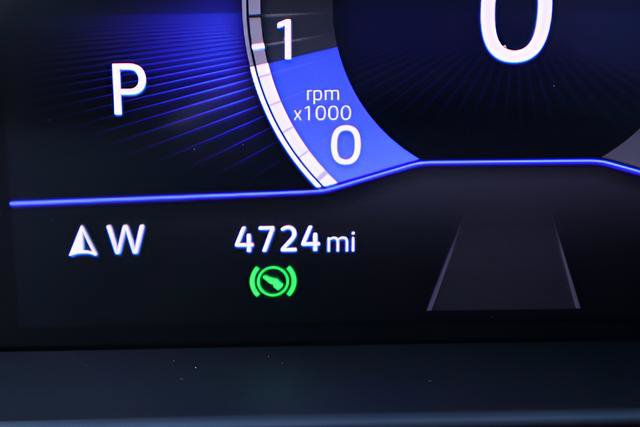 Used 2025 Volkswagen Taos S FWD image 2