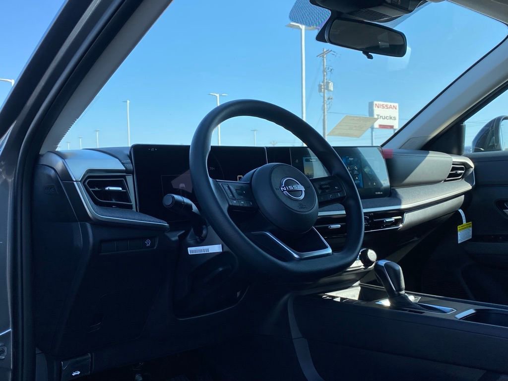 New 2026 Nissan Kicks SV image 10