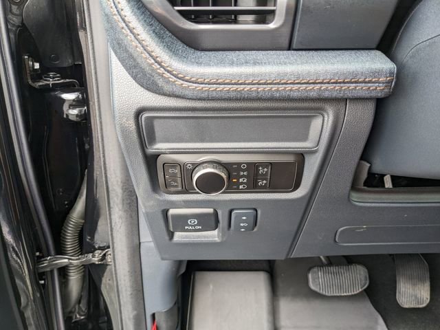 Used 2025 Ford F150 Lightning Lariat w/ Max Trailer Tow Package image 31