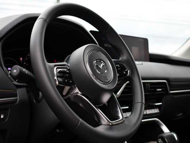 New 2025 MAZDA CX-70 Plug-In Hybrid w/ Premium Pkg image 12