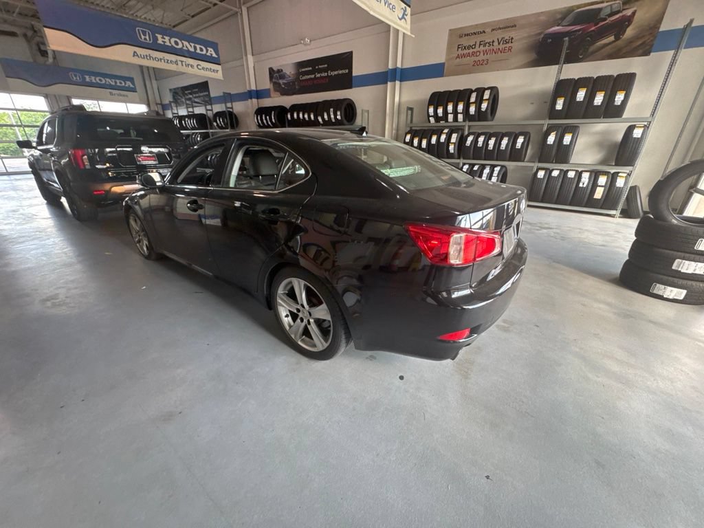 Used 2013 Lexus IS 250 RWD image 7