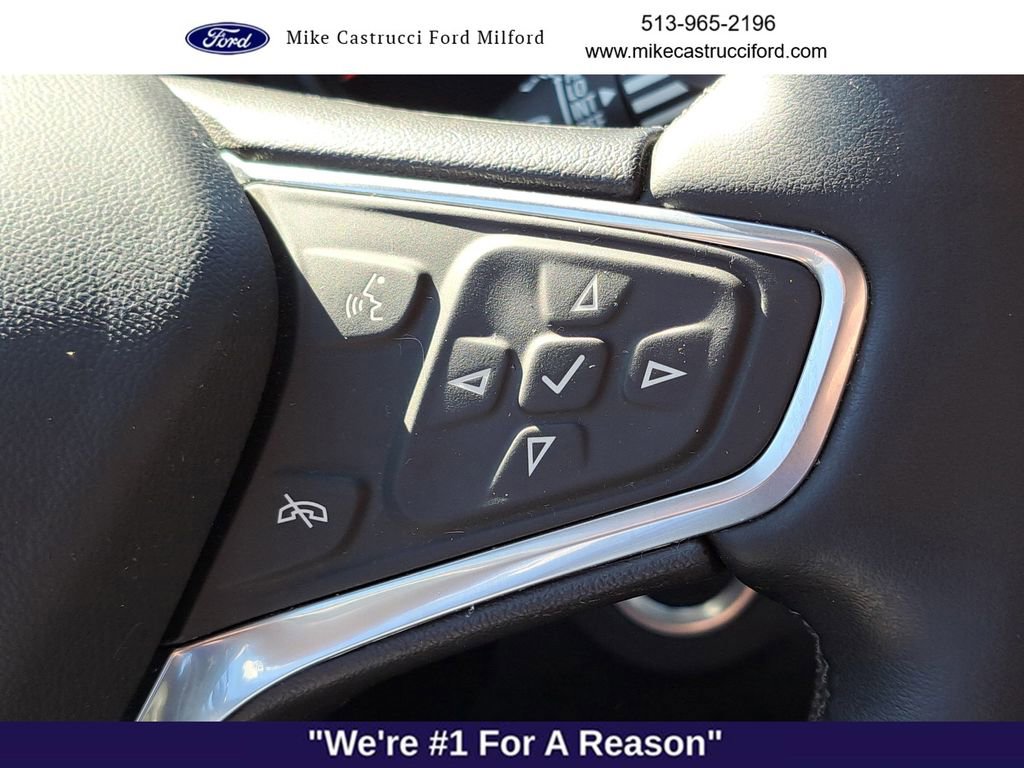 Used 2023 Chevrolet Equinox Premier image 18