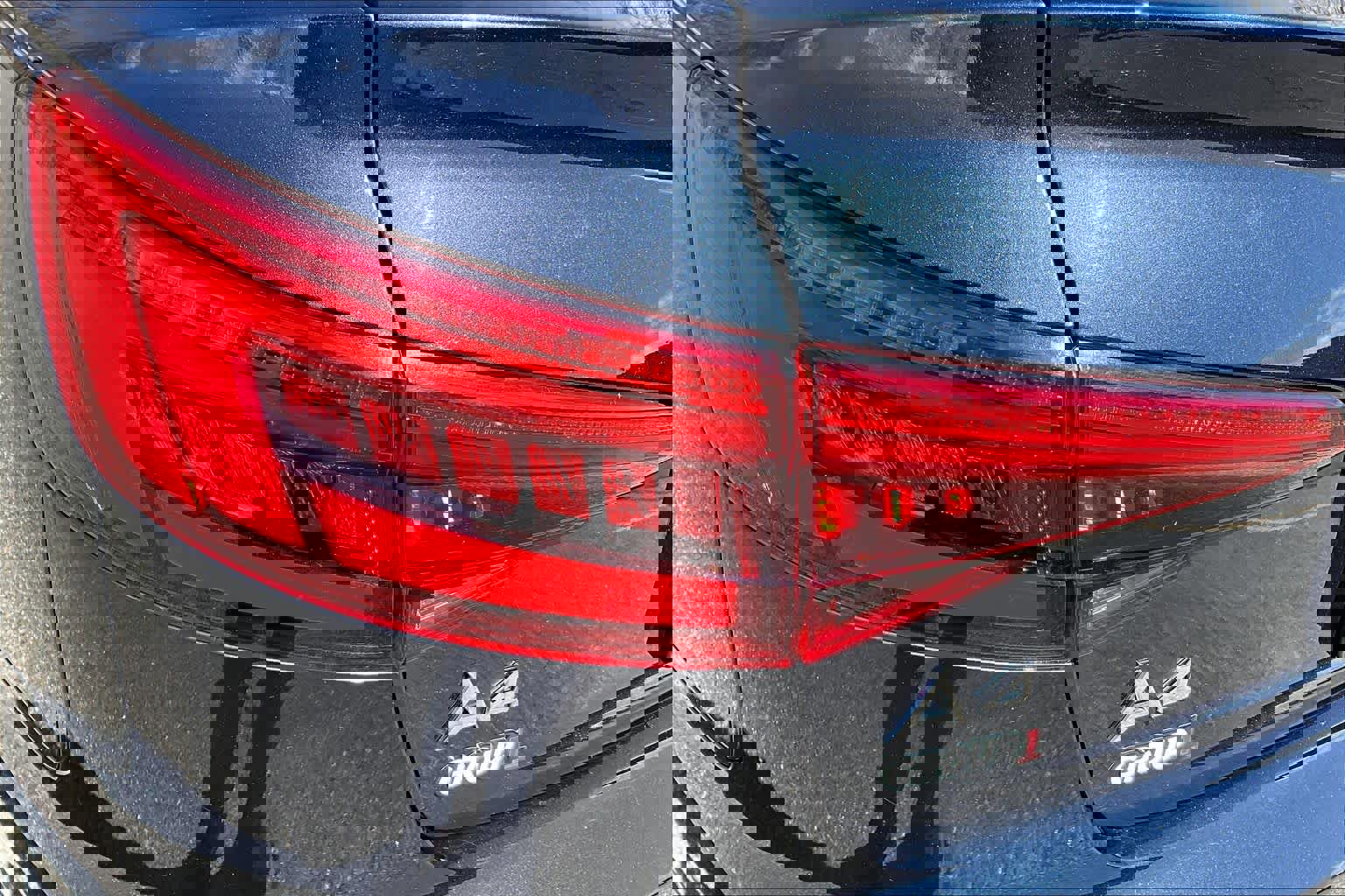 Used 2017 Audi A4 2.0T Premium Plus w/ Premium Plus Package image 28