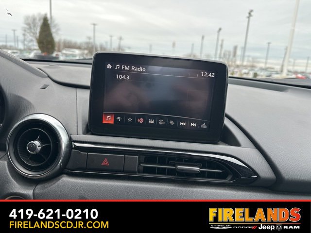 Used 2022 MAZDA MX-5 Miata Grand Touring w/ Weather Package image 19