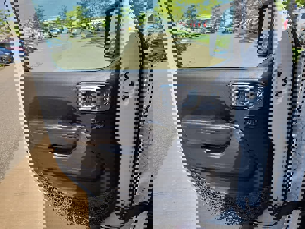 Used 2021 Jeep Gladiator Sport image 37