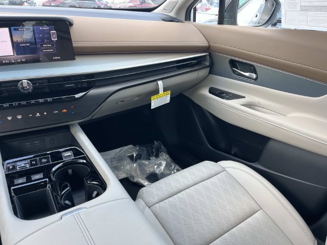 New 2026 Nissan Murano Platinum w/ Cargo Package AWD/4WD image 14