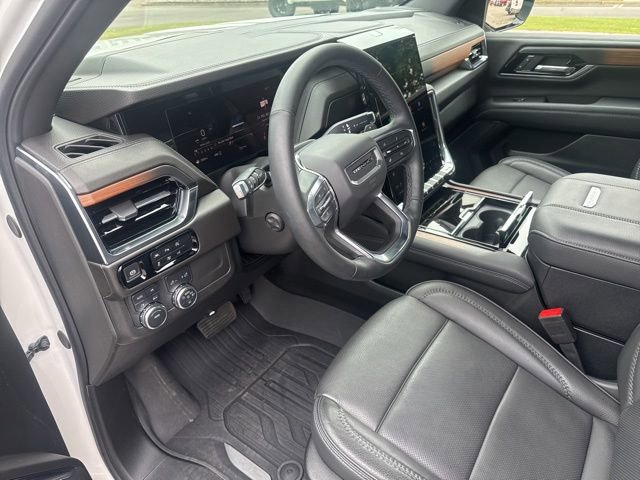 Used 2025 GMC Yukon XL Denali w/ Sun & Power Step Package AWD/4WD image 26