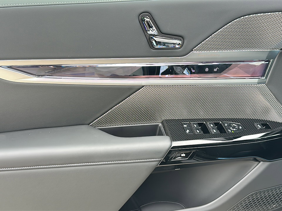 New 2026 BMW 740i RWD image 13