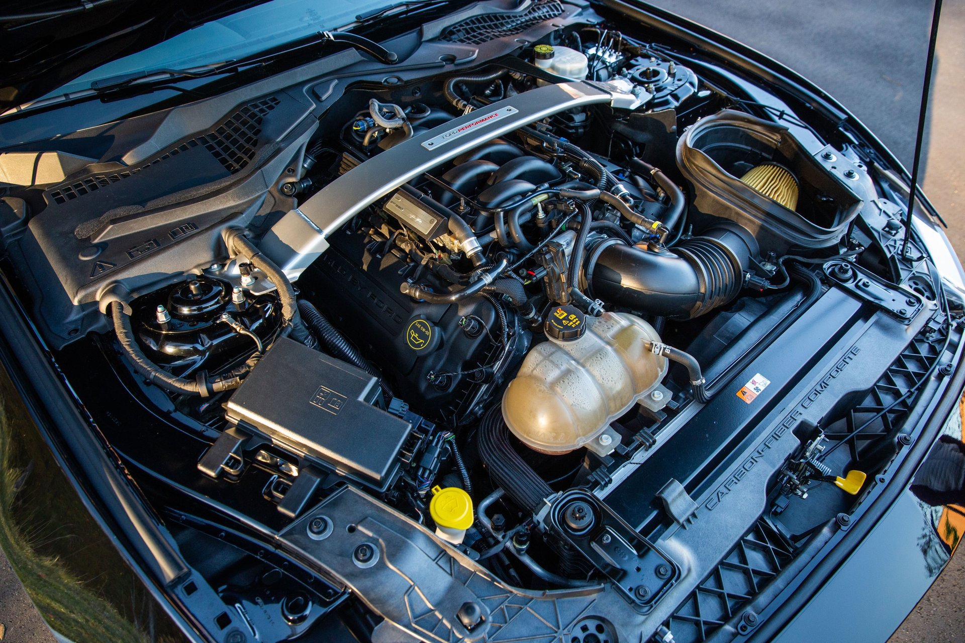 Used 2019 Ford Mustang Shelby GT350 w/ Technology Package image 51