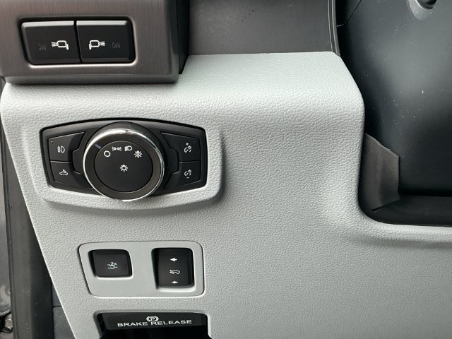 Used 2022 Ford F350 Limited AWD/4WD image 20