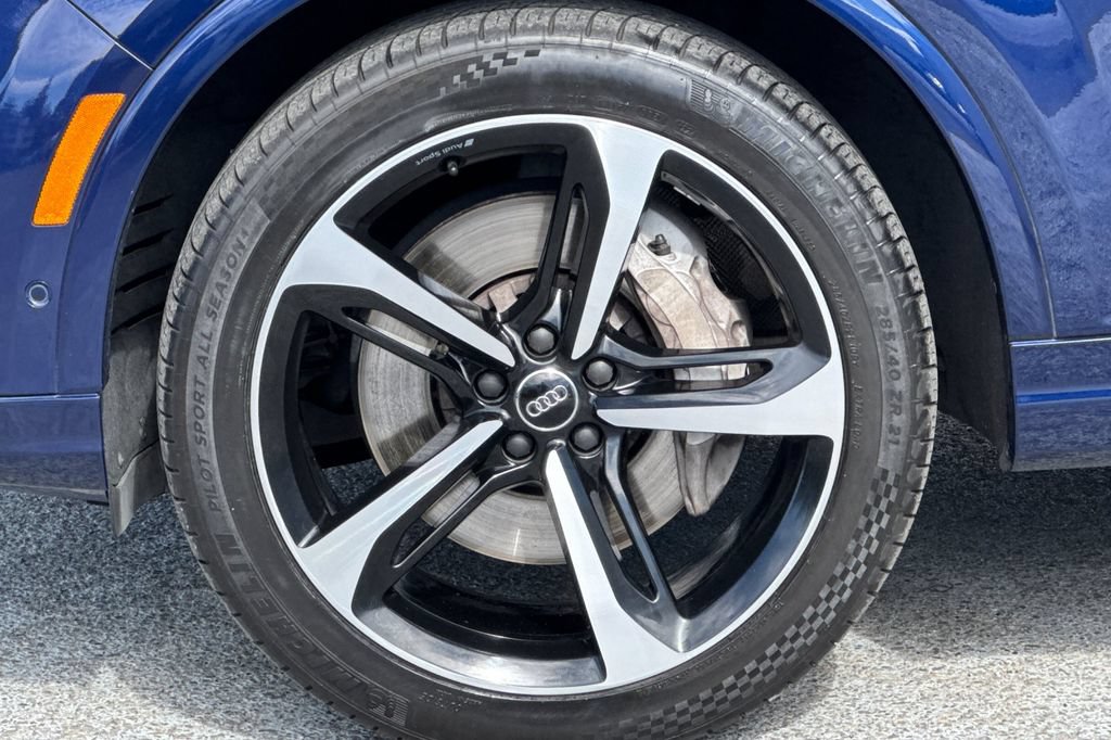 Used 2019 Audi Q7 3.0T Prestige AWD/4WD image 25