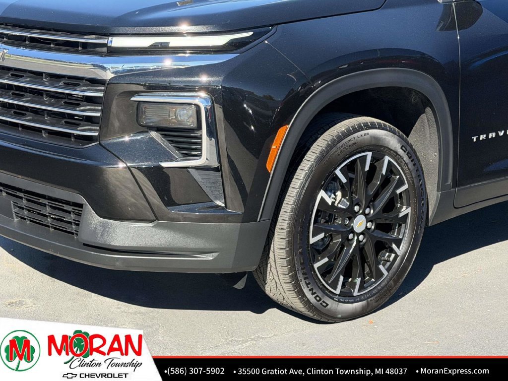 Certified 2025 Chevrolet Traverse LT w/ Sun and Wheel Package AWD/4WD image 10