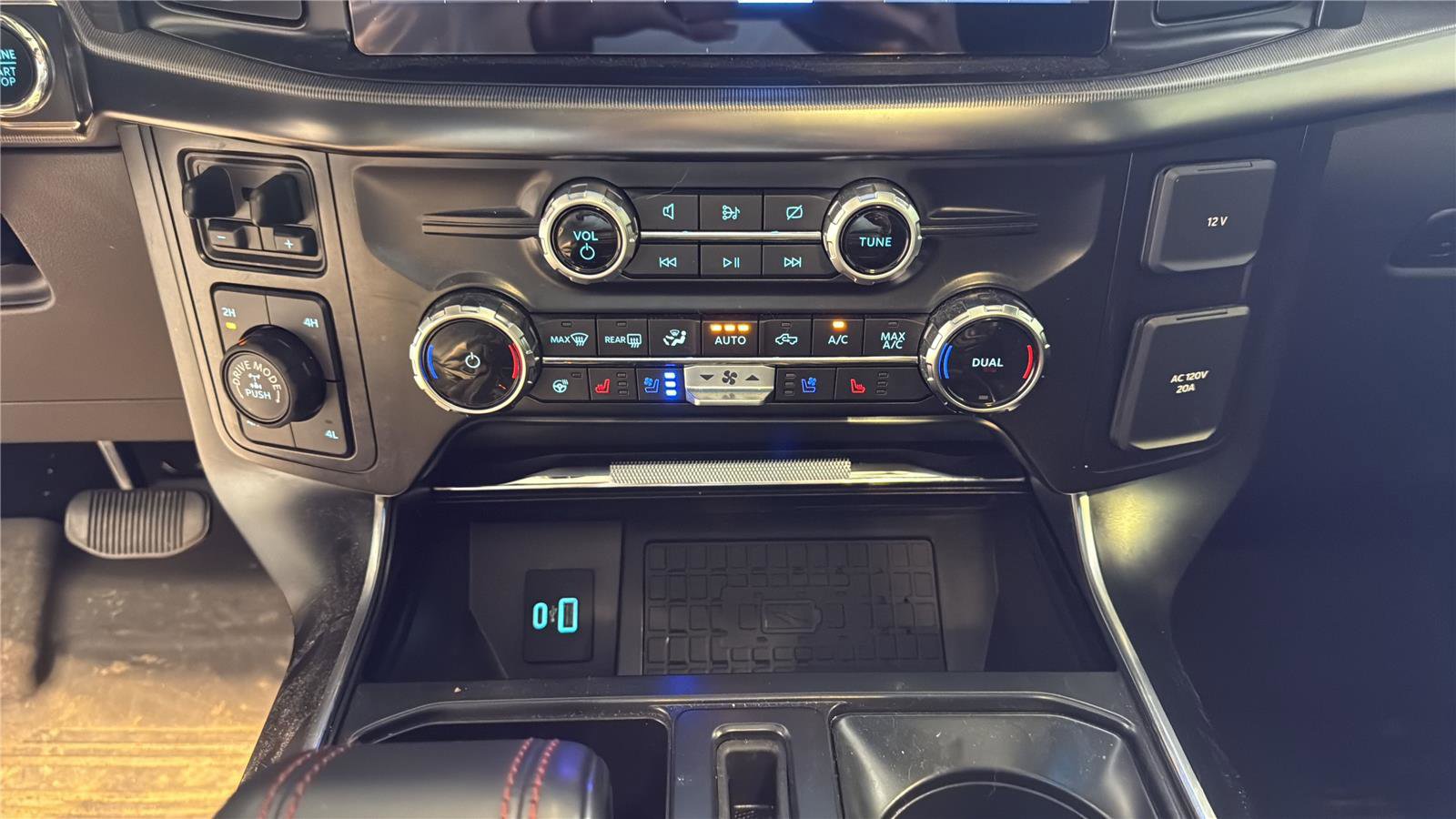 Used 2024 Ford F150 Raptor AWD/4WD image 23