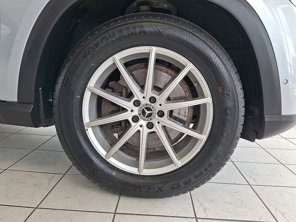 Used 2025 Mercedes-Benz GLE 350 4MATIC image 18