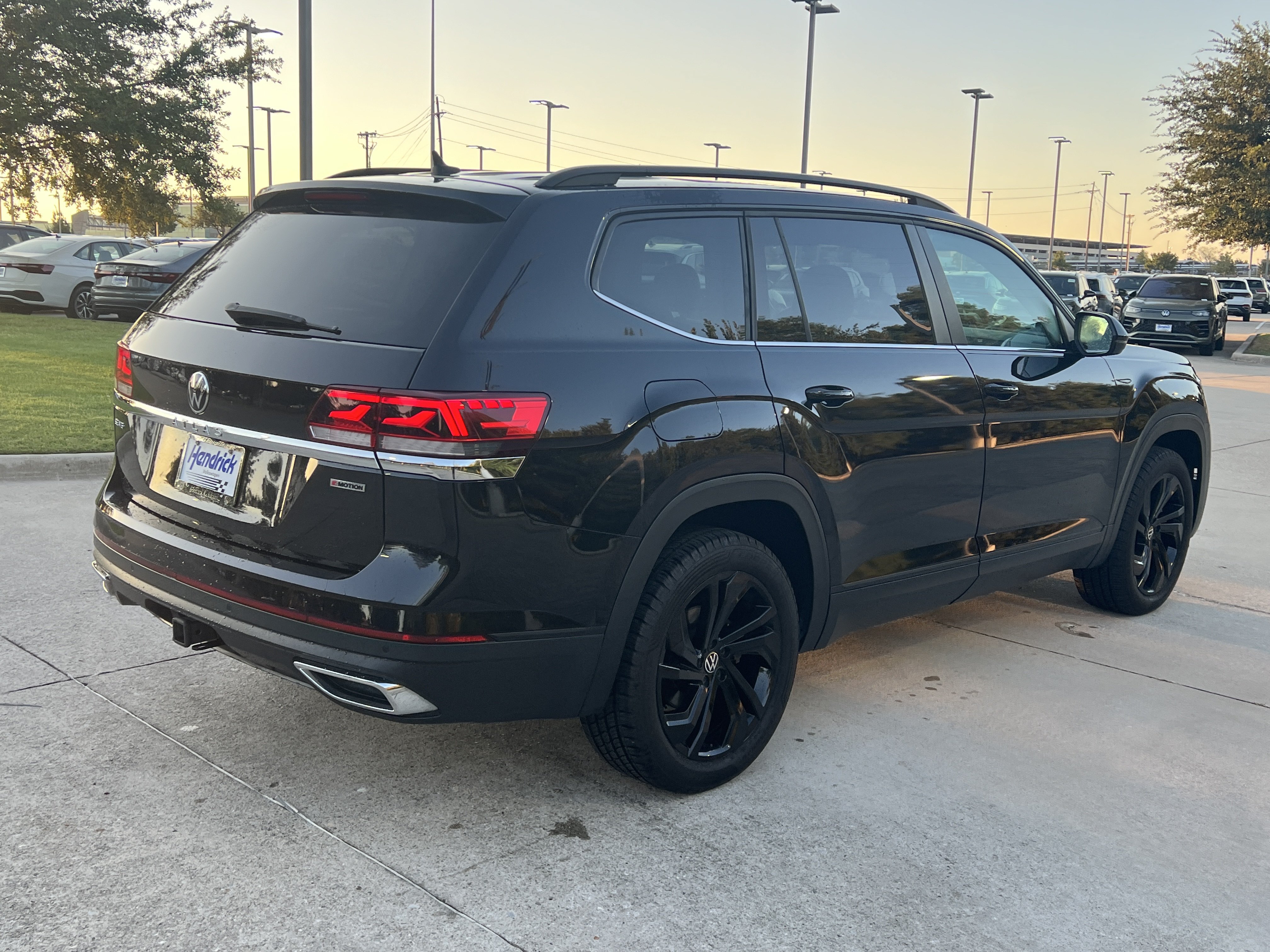 Certified 2022 Volkswagen Atlas SE AWD/4WD image 9