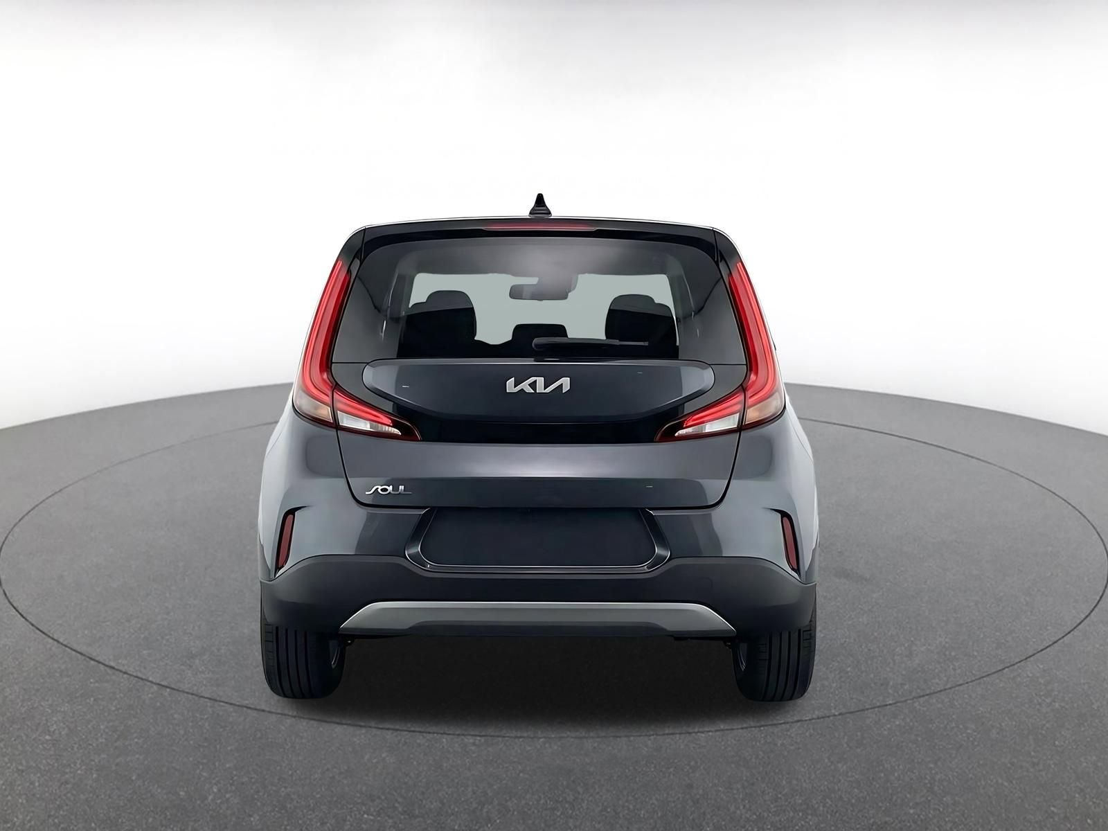 Used 2025 Kia Soul LX w/ LX Technology Package FWD image 7
