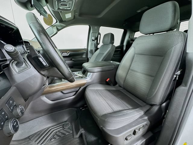 Used 2024 Chevrolet Silverado 1500 LT Trail Boss w/ Convenience Package II AWD/4WD image 11