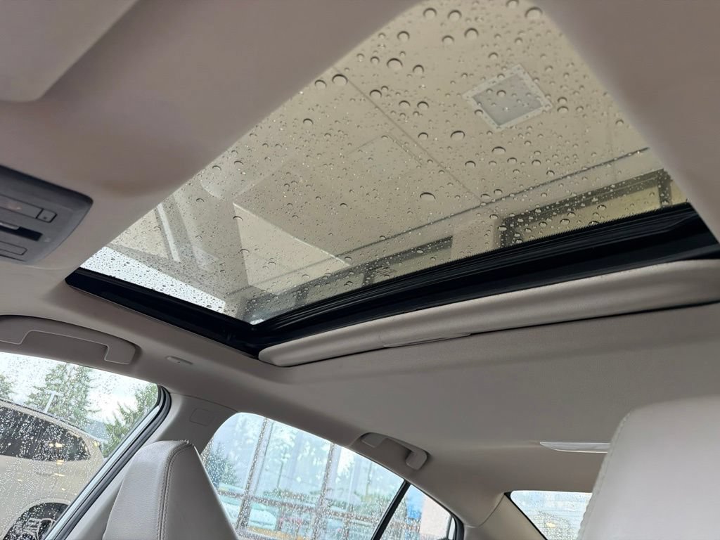 Used 2019 Nissan Altima 2.0 Platinum FWD image 11