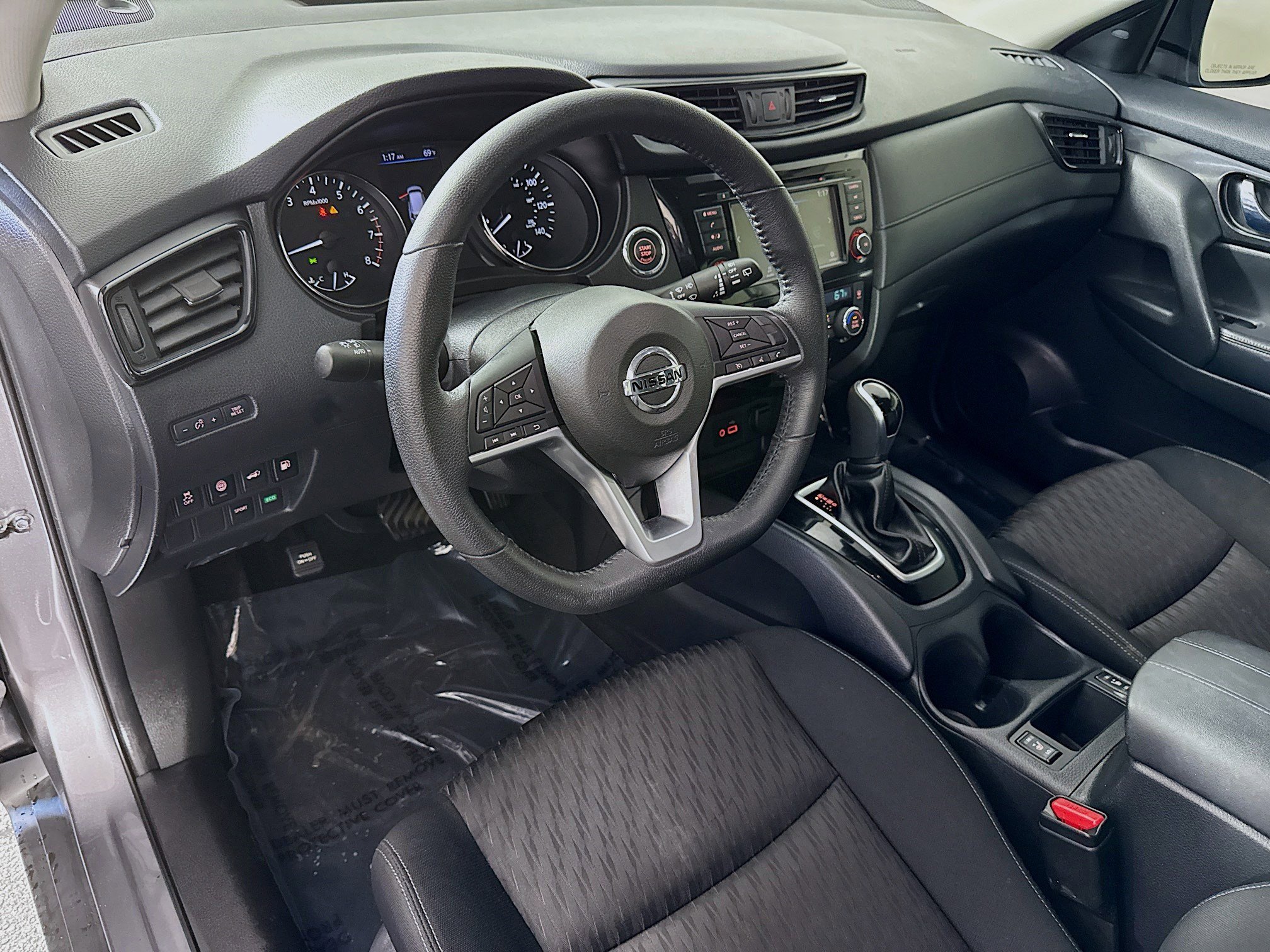 Used 2019 Nissan Rogue SV image 23