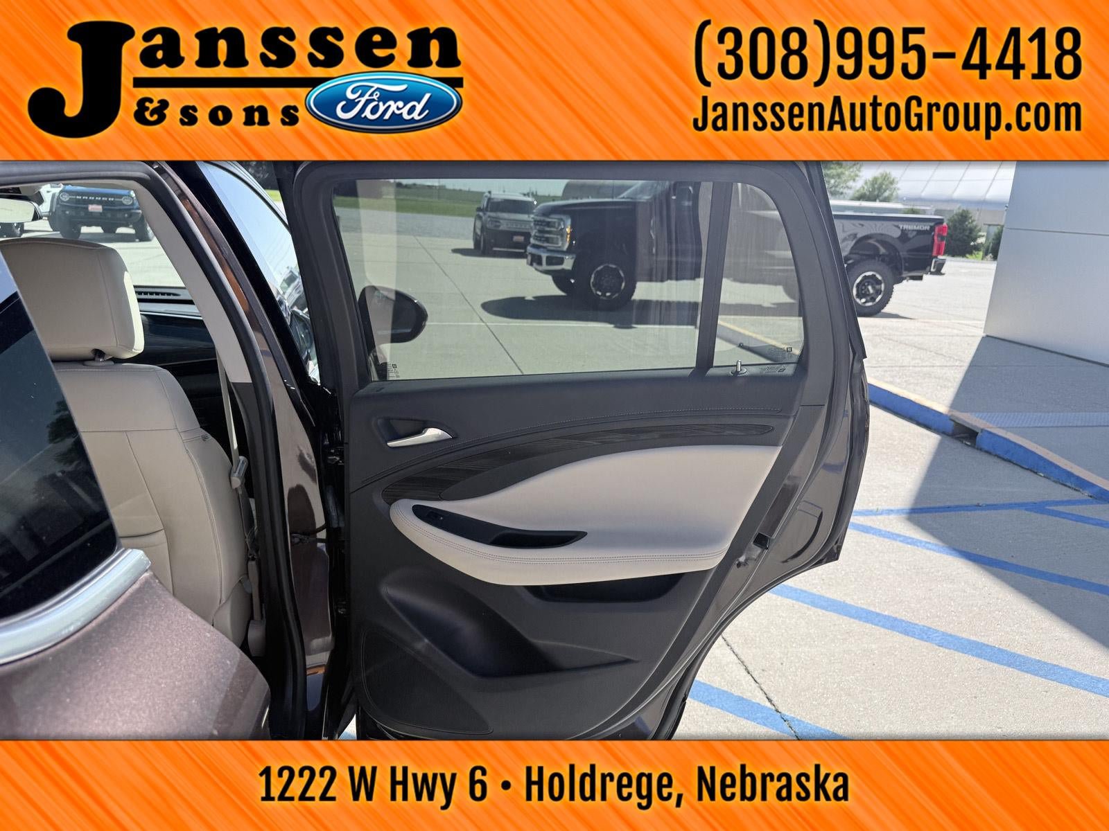 Used 2020 Buick Envision Essence AWD/4WD image 12