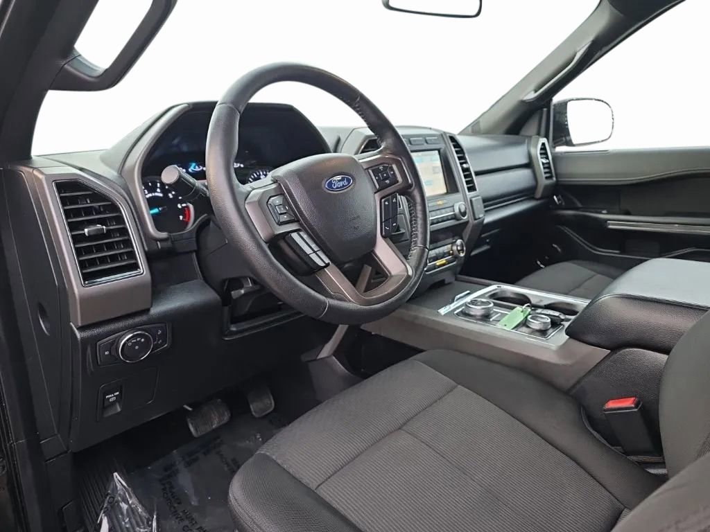 Used 2019 Ford Expedition Max XLT image 19