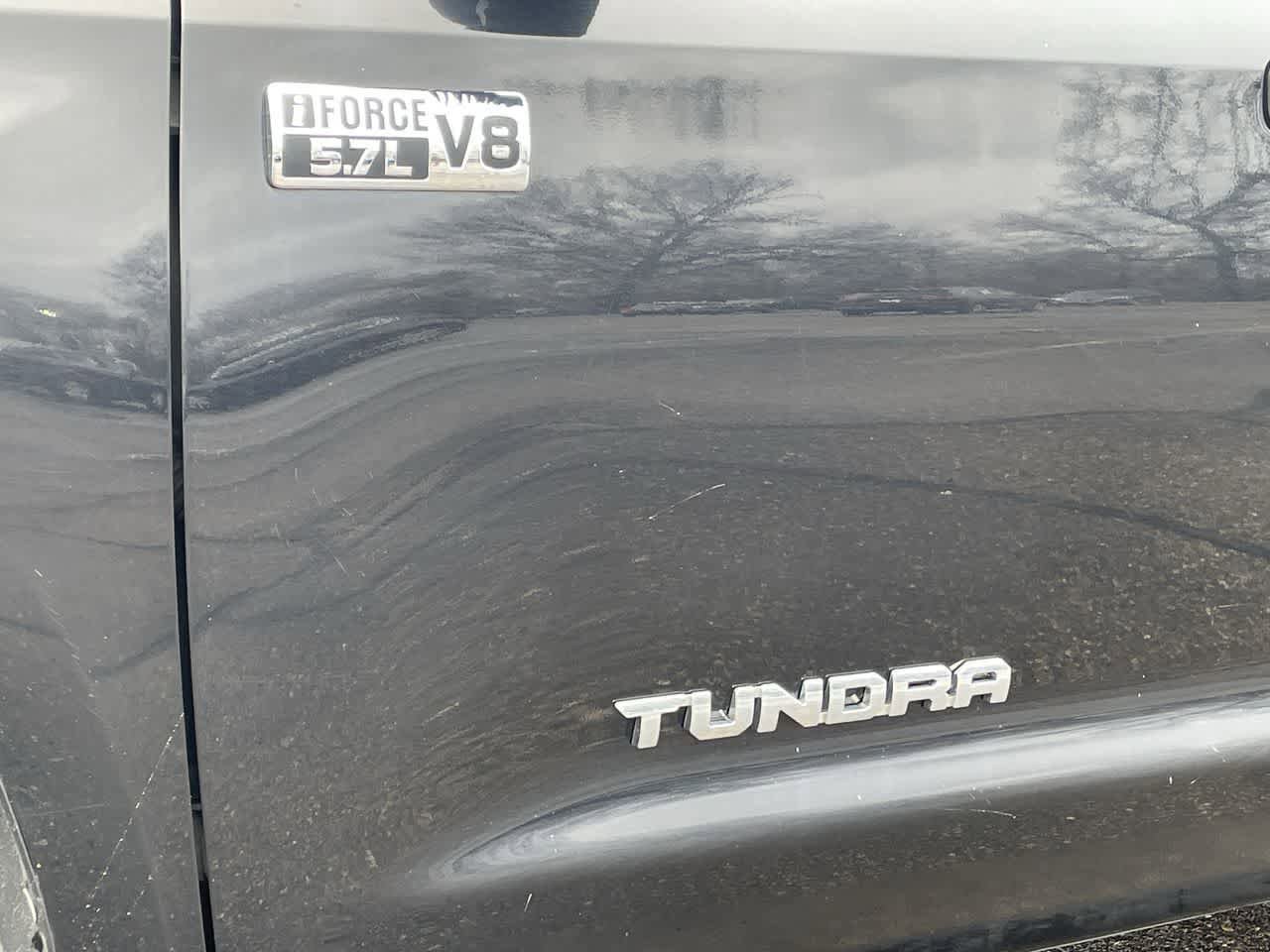 Used 2015 Toyota Tundra SR5 w/ SR5 Upgrade Package image 36