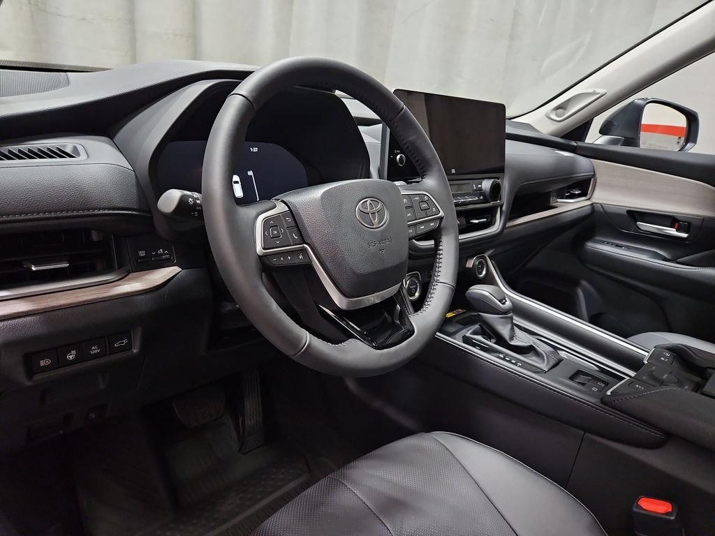 New 2026 Toyota Grand Highlander AWD Hybrid image 12