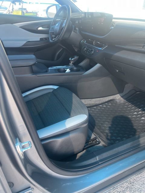 Used 2024 Buick Envista Preferred w/ Convenience I Package image 10