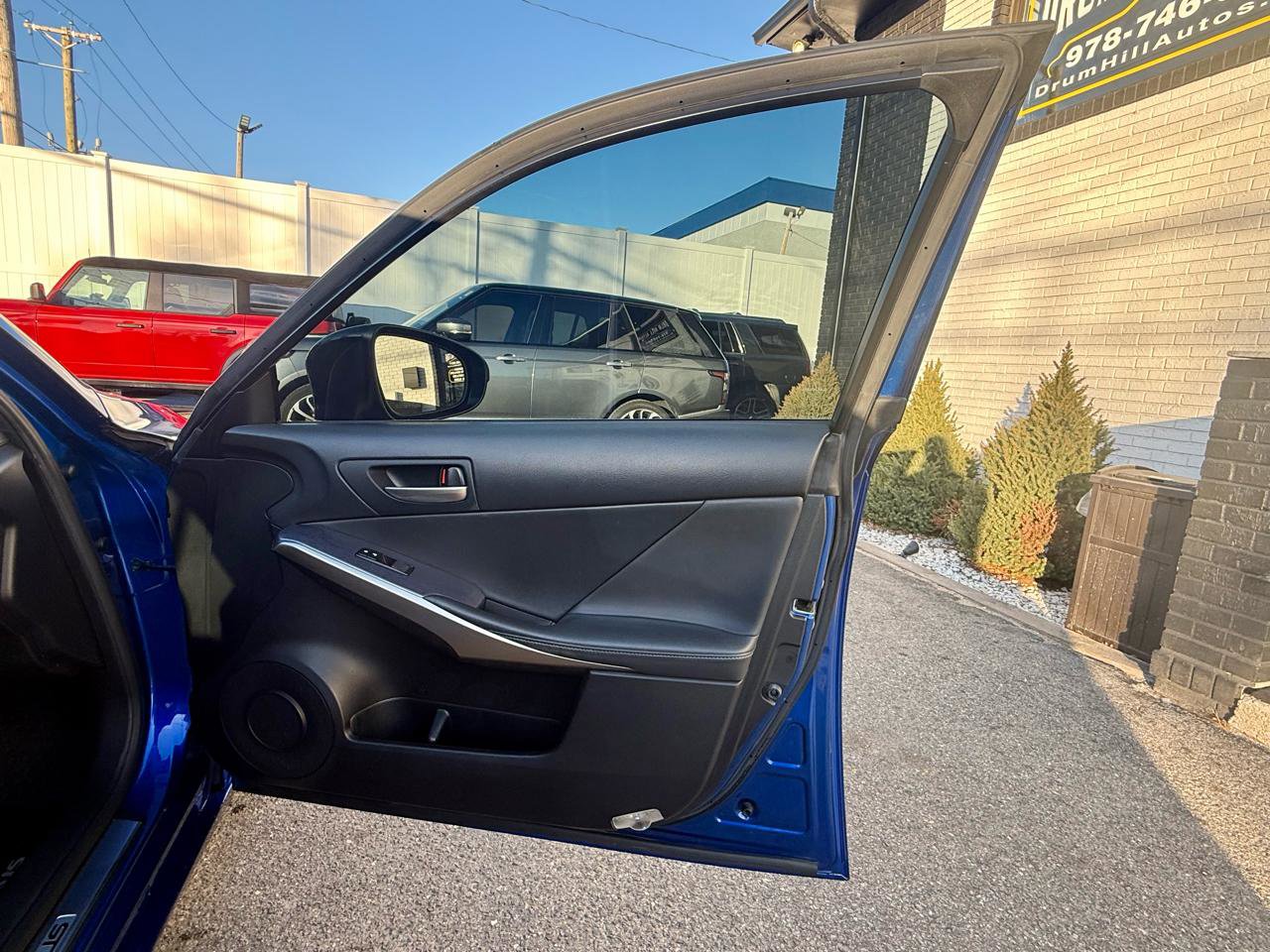 Used 2020 Lexus IS 300 F Sport w/ Blackline Edition RWD image 20