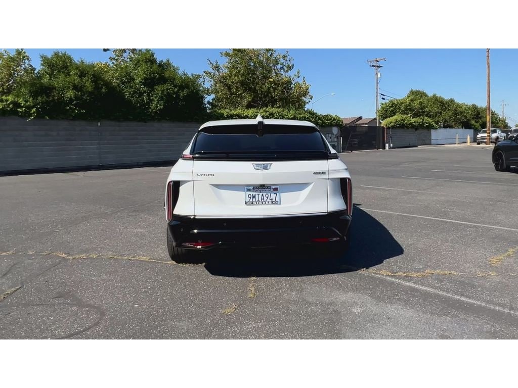 Certified 2024 Cadillac Lyriq Tech RWD image 10