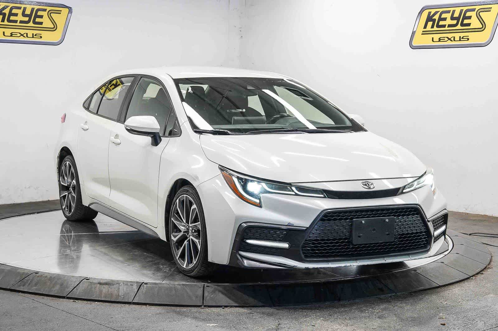 Used 2020 Toyota Corolla SE w/ Carpet Mat Package (TMS) FWD image 5