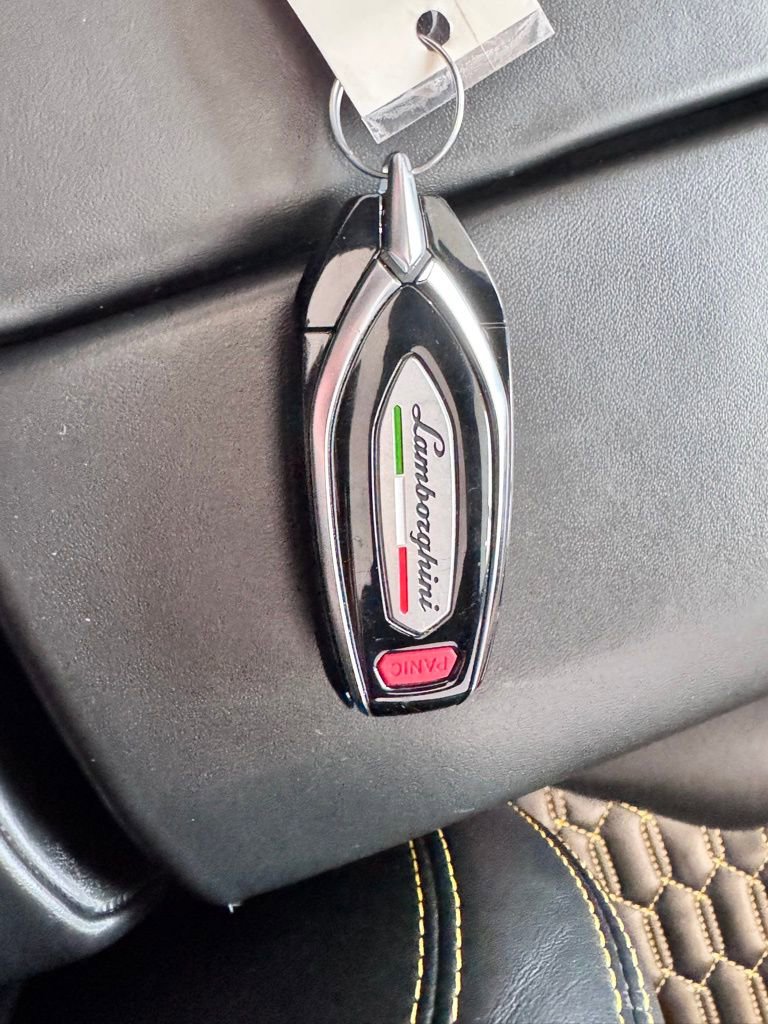 Used 2021 Lamborghini Urus image 46