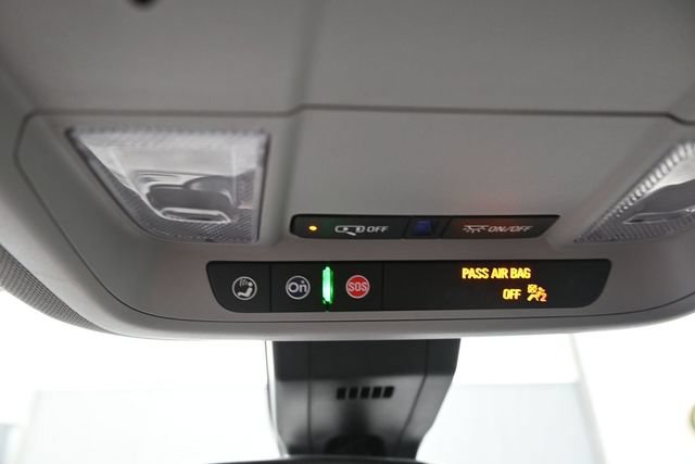 Used 2023 Chevrolet Equinox LT FWD image 31