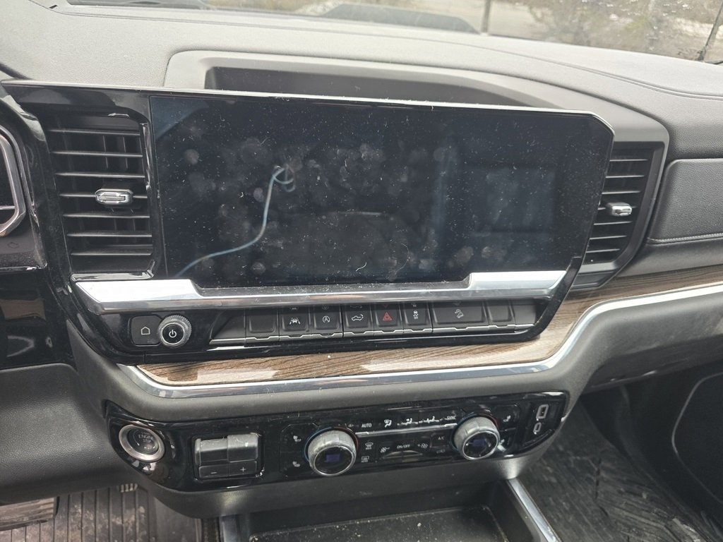 Used 2024 Chevrolet Silverado 1500 LT Trail Boss w/ Convenience Package II image 21