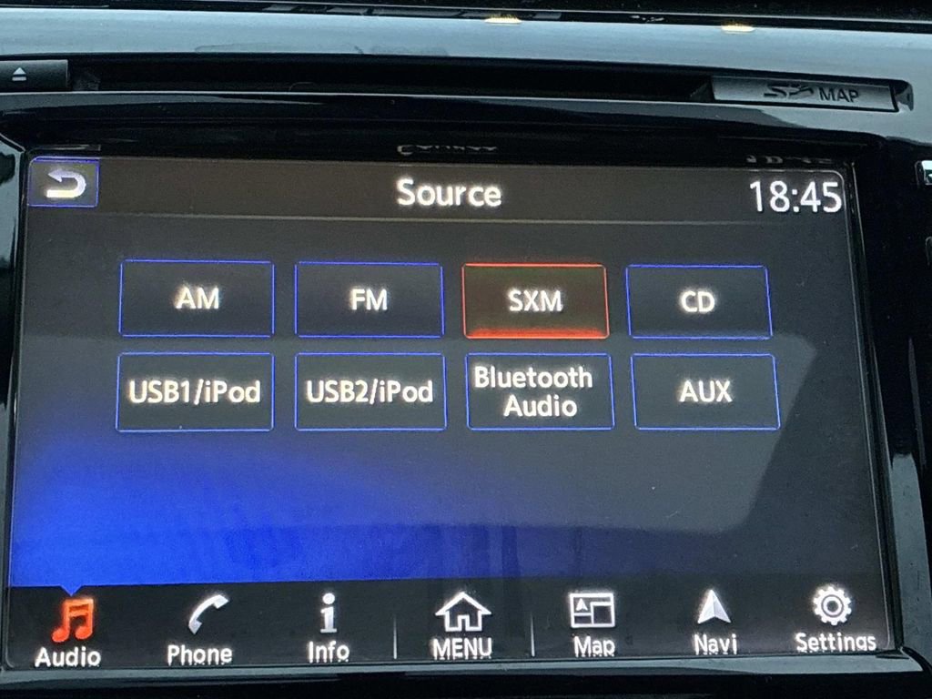 Used 2018 Nissan Murano SL w/ Moonroof Package image 34