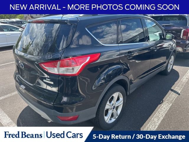 Used 2016 Ford Escape SE w/ Equipment Group 201A FWD image 12