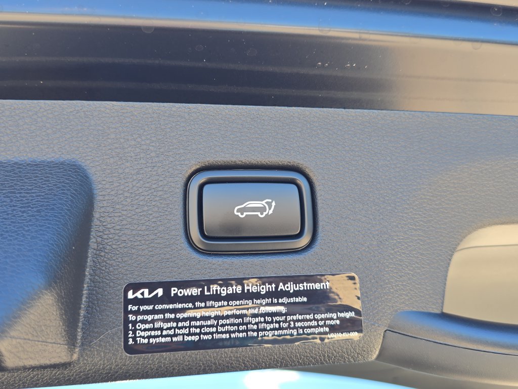 New 2027 Kia Sportage EX w/ EX Panoramic Roof Package FWD image 12