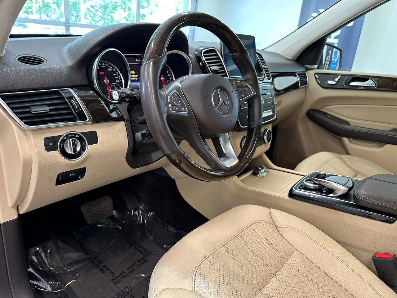 Used 2018 Mercedes-Benz GLE 350 4MATIC image 17