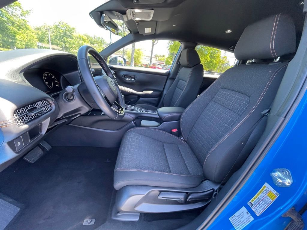 Certified 2026 Honda HR-V Sport image 25