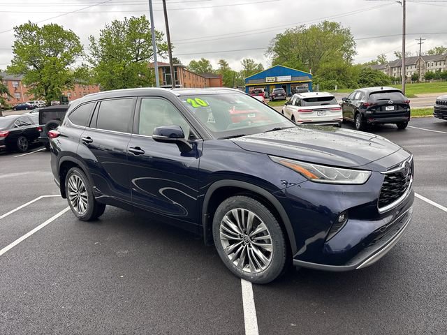 Used 2020 Toyota Highlander Platinum AWD/4WD image 2