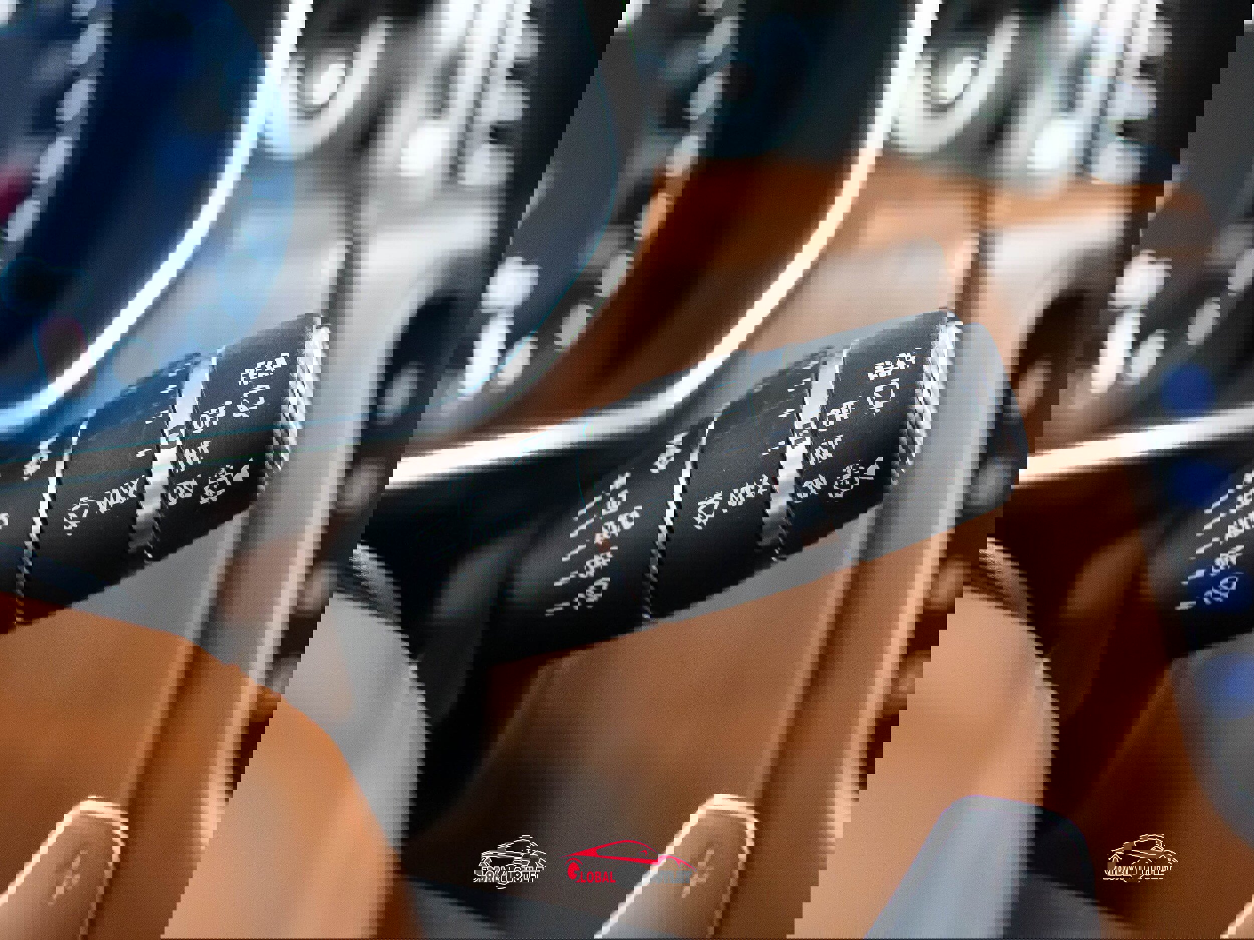 Used 2016 Land Rover Range Rover Autobiography image 30