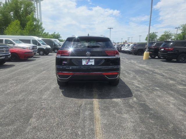 Used 2023 Volkswagen Atlas Cross Sport SE w/ Black Wheel Package AWD/4WD image 10
