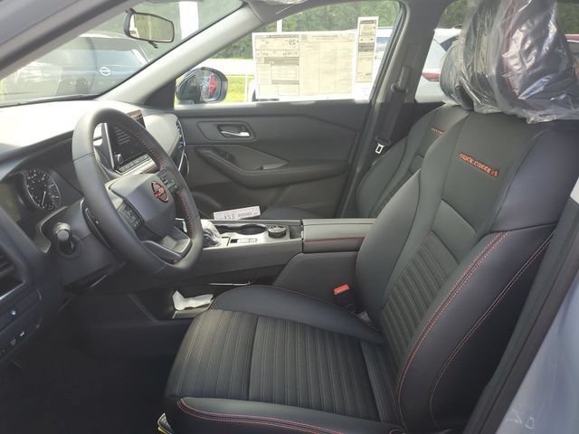 New 2026 Nissan Rogue SV AWD/4WD image 12