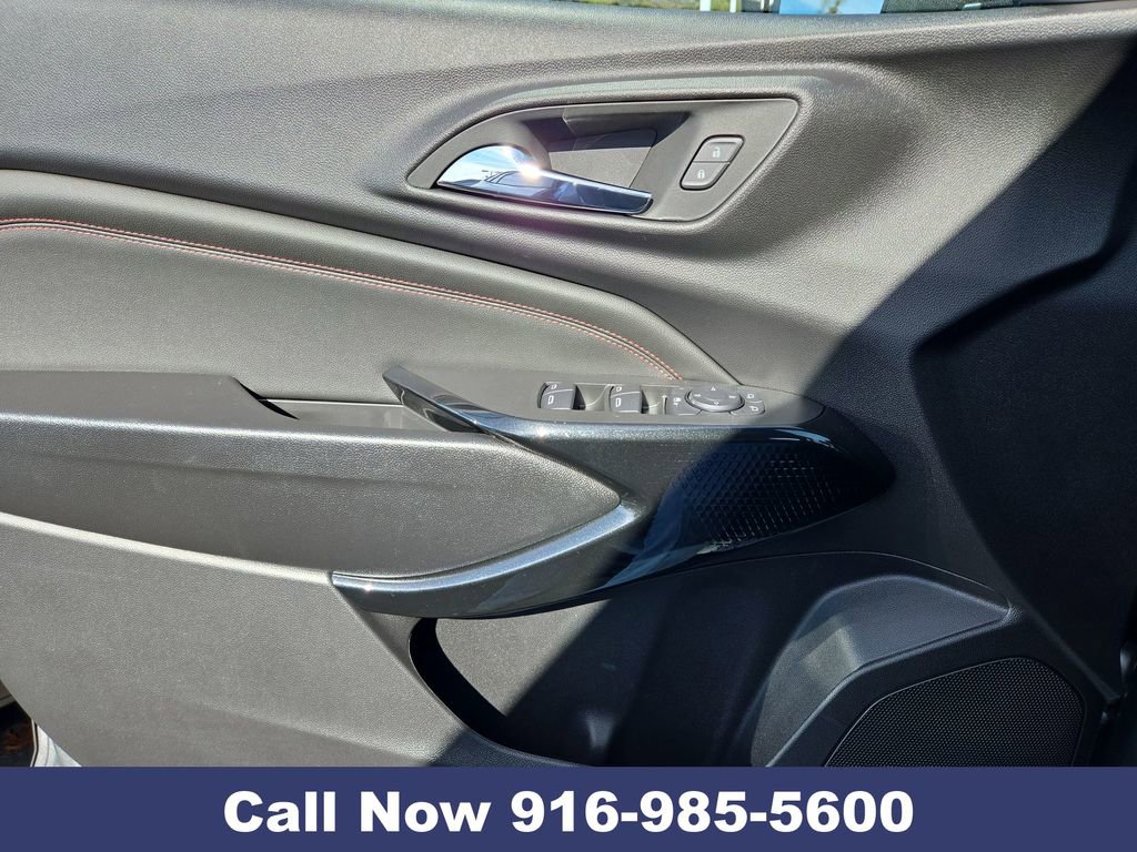 New 2026 Chevrolet Trax RS w/ Driver Confidence Package image 25