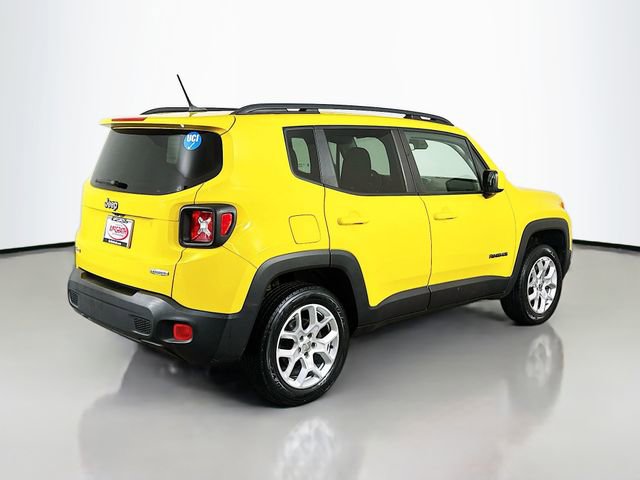 Used 2015 Jeep Renegade Latitude image 17