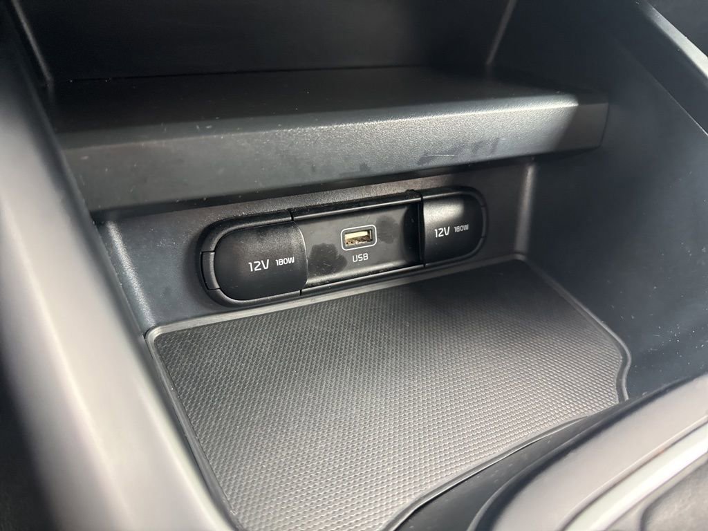 Used 2024 Kia Soul LX w/ Option Group 015 image 34