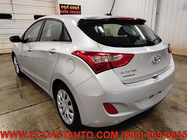 Used 2016 Hyundai Elantra GT FWD image 6