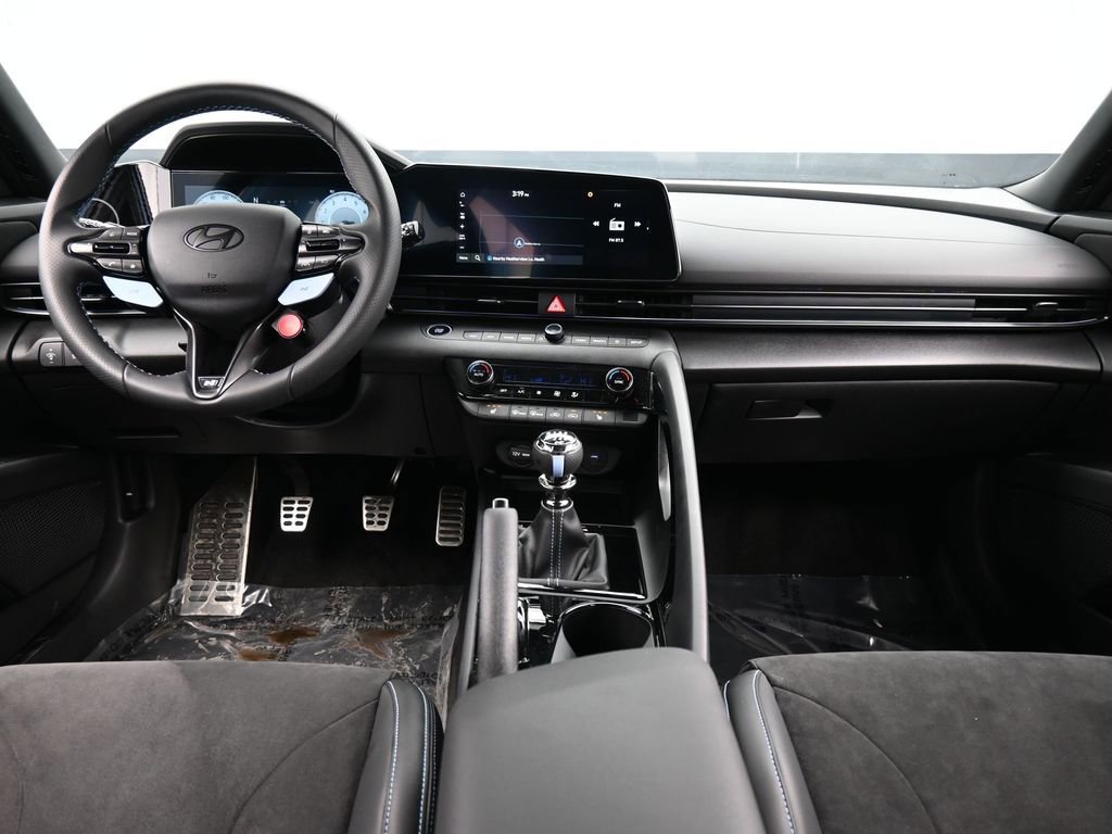 Used 2025 Hyundai Elantra N w/ Cargo Package FWD image 22